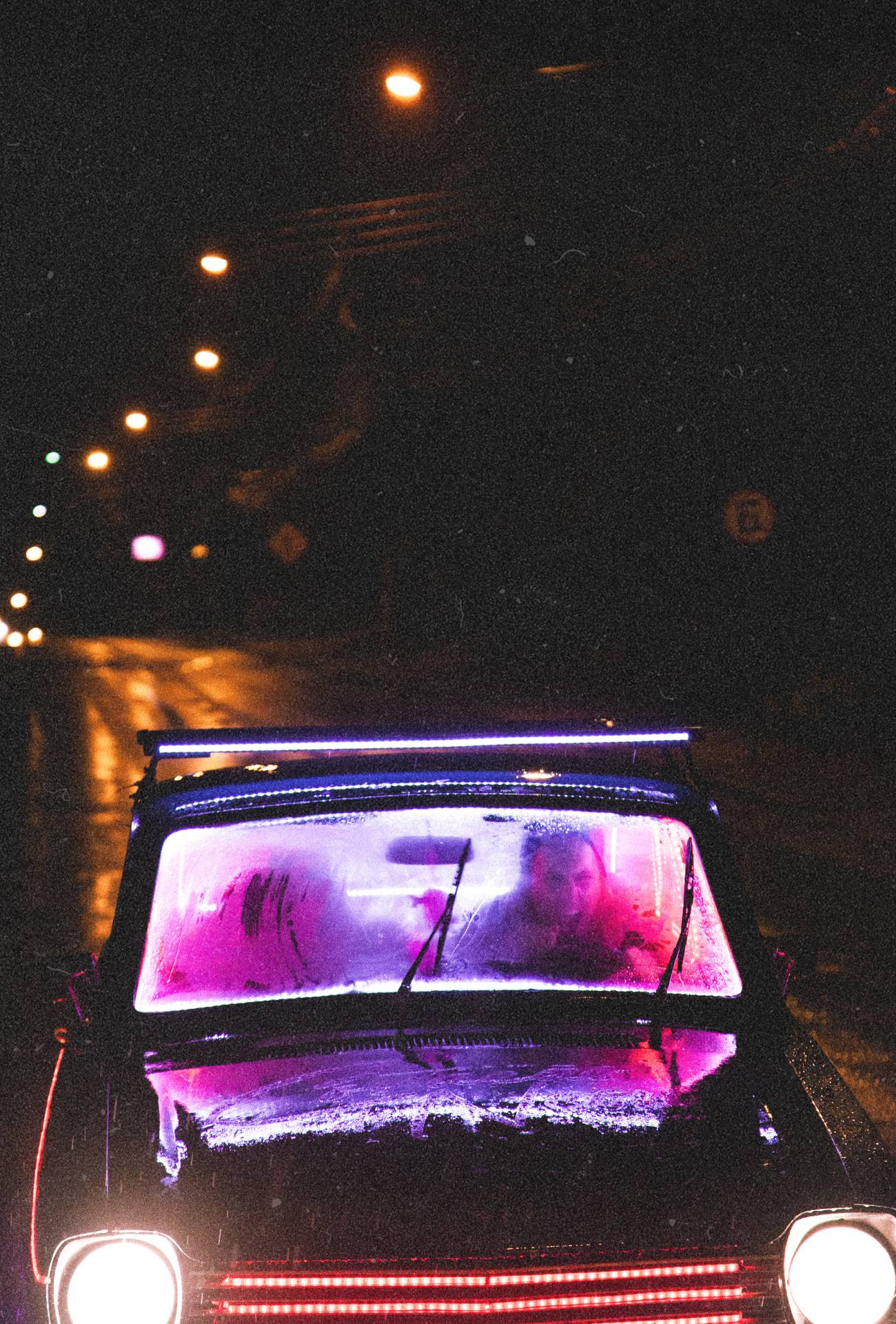 Cena do filme Coração de Neon 6