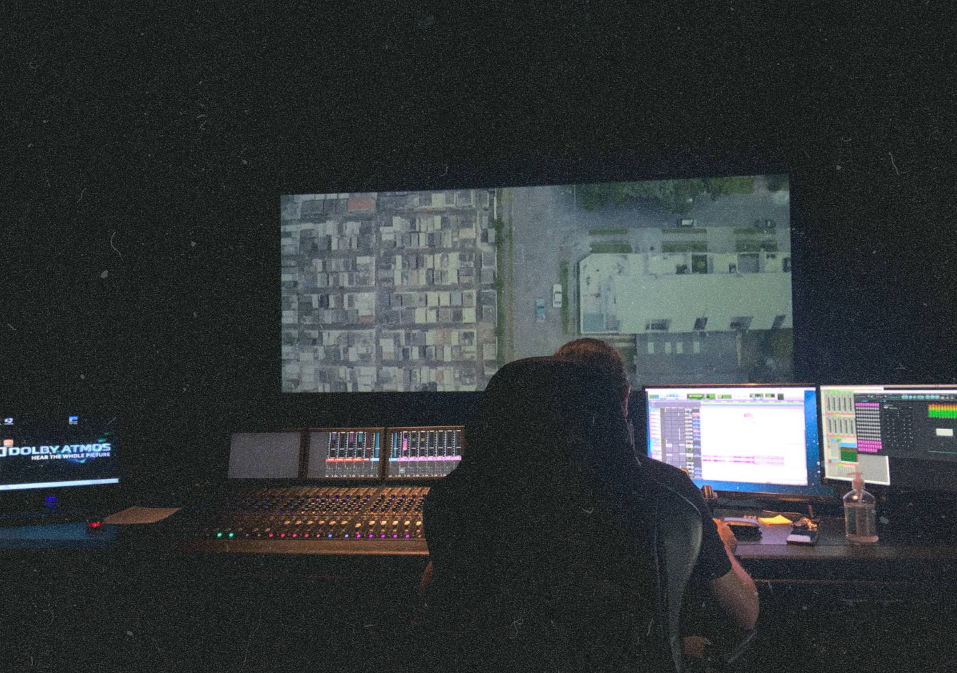 Pós-produção Coração de Neon